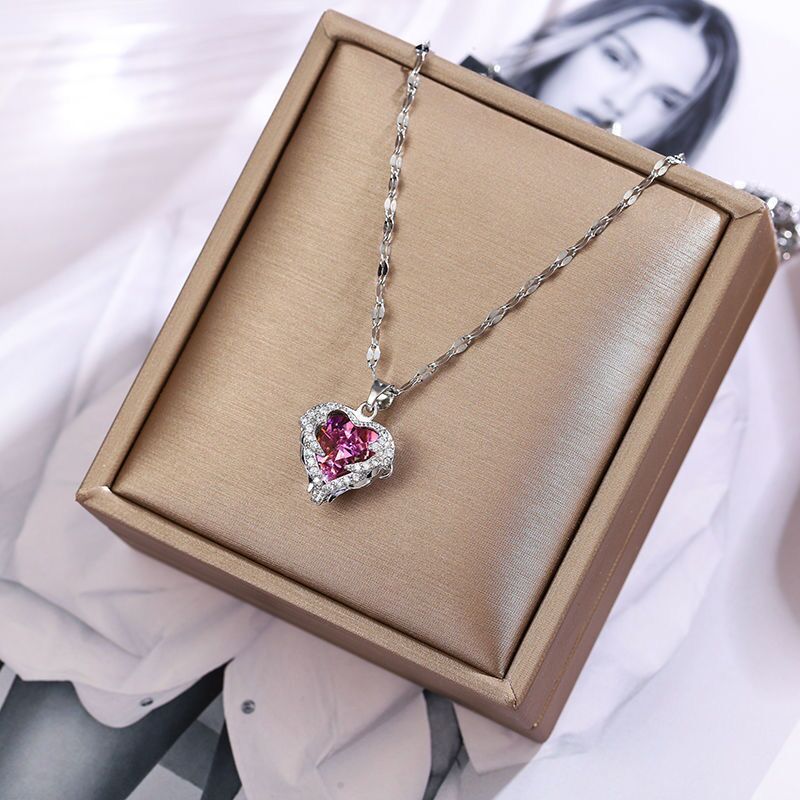 Lovelle Gold Pendant