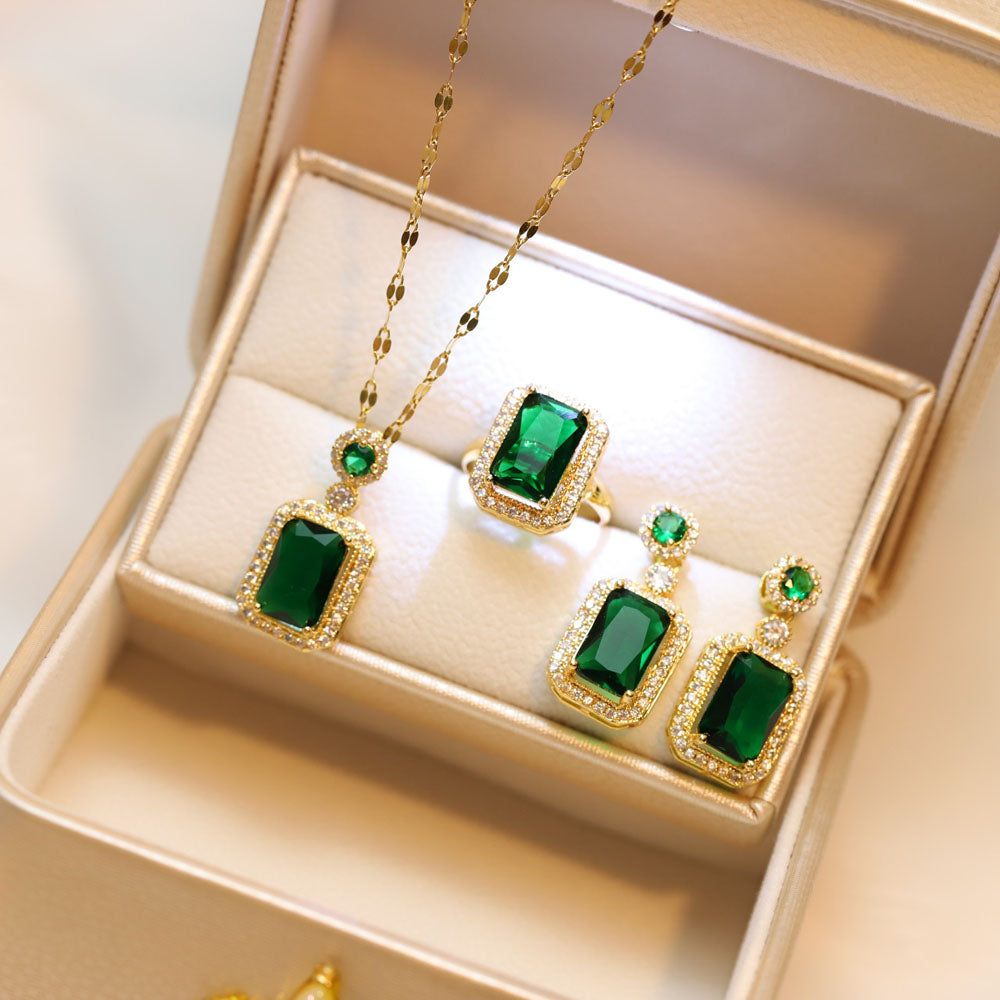 Emerald Luxe Jewelry Set