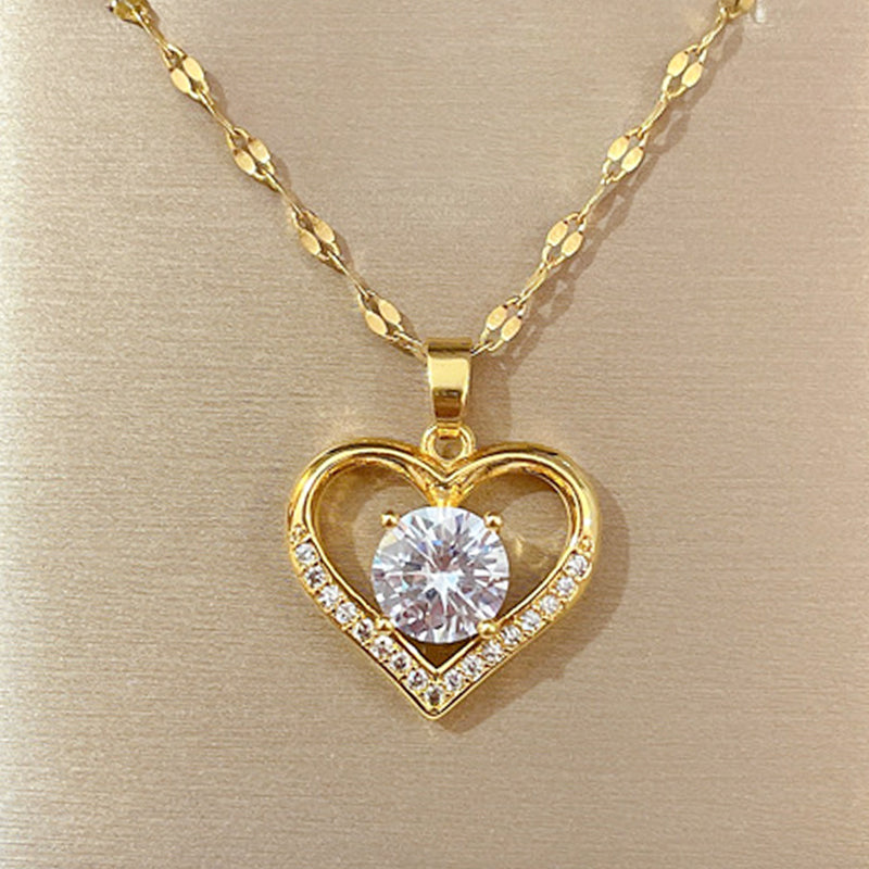 Eterna Heart Necklace