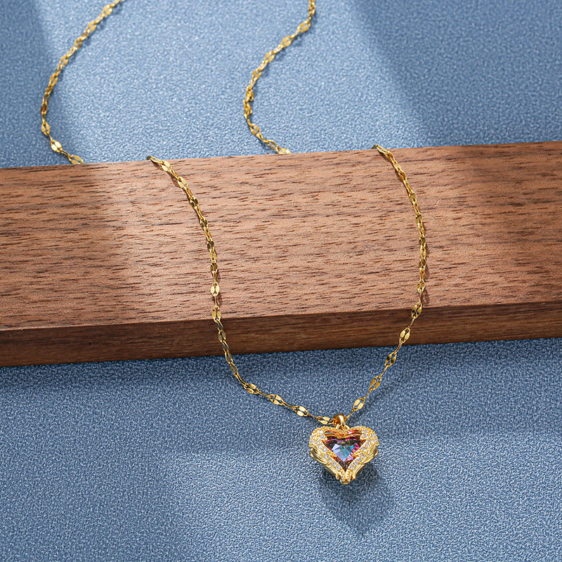 Lovelle Gold Pendant