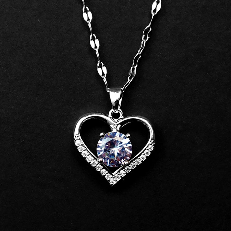 Eterna Heart Necklace