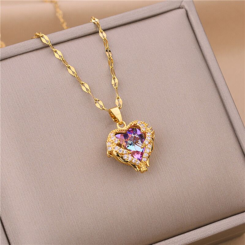 Lovelle Gold Pendant