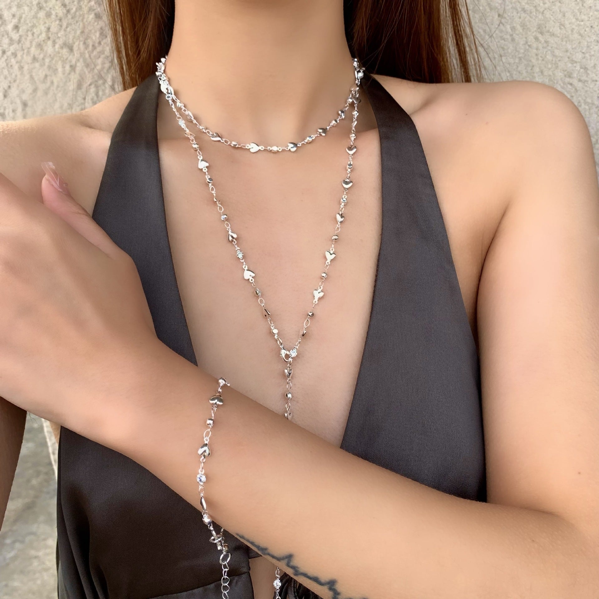 Élodie Lariat Necklace