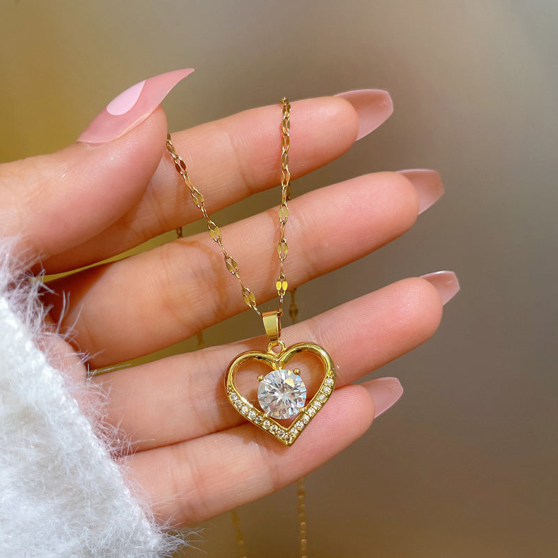 Eterna Heart Necklace