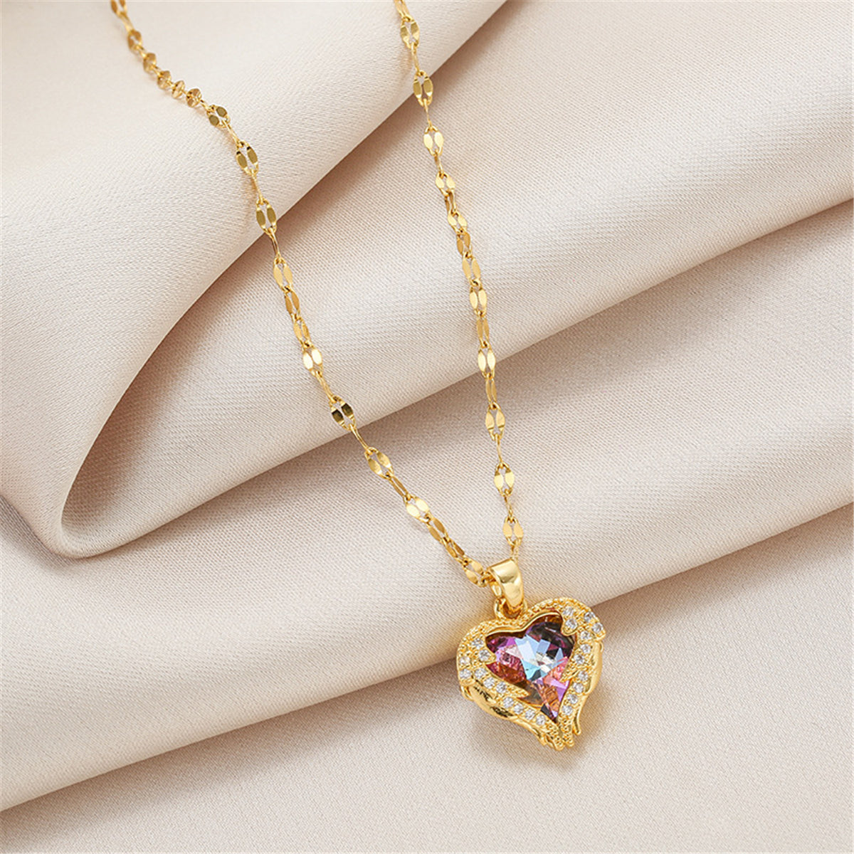 Lovelle Gold Pendant
