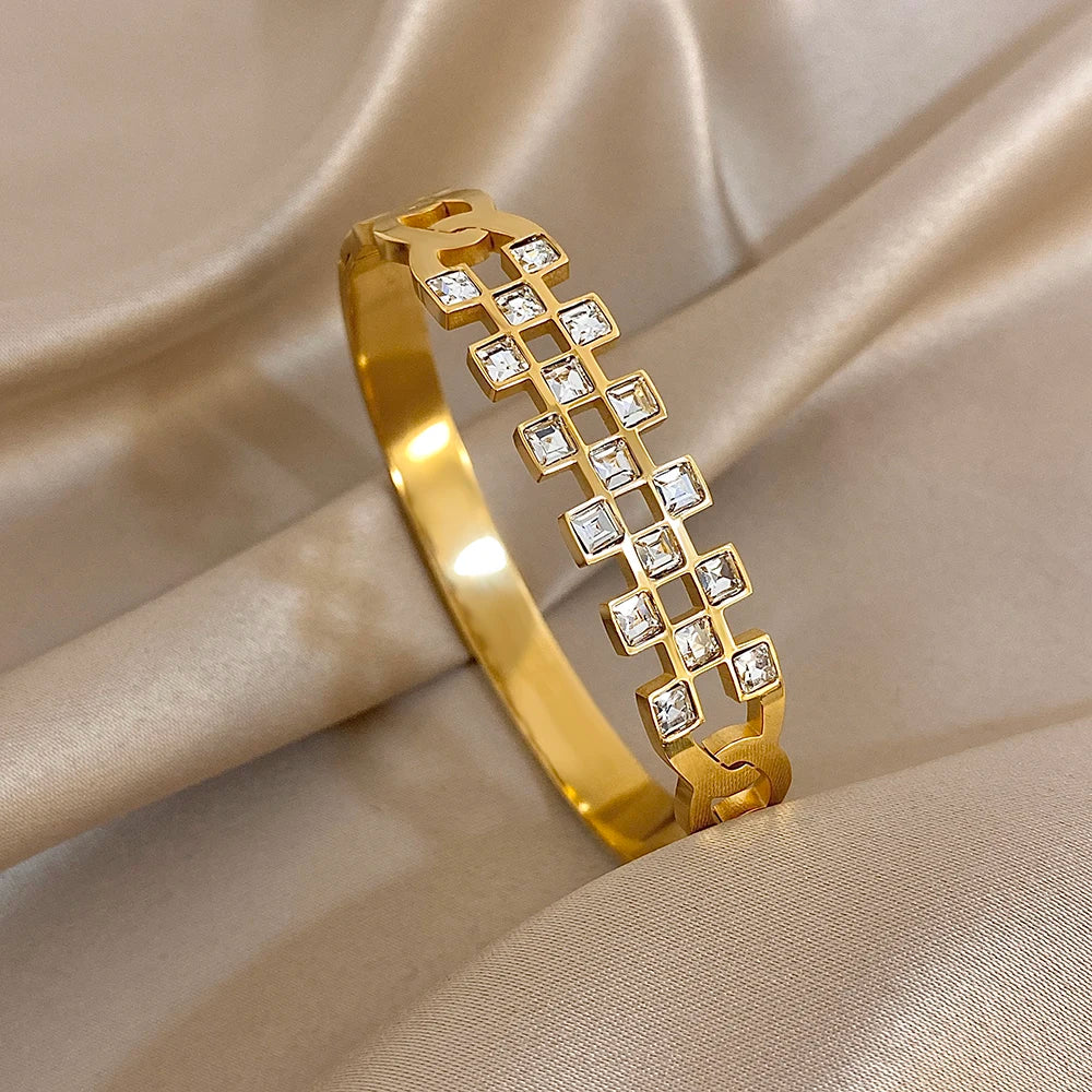 Aveline Bracelet Collection