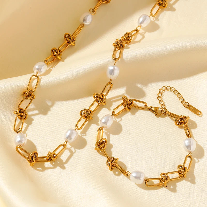 Eilieck Luxe Pearl Necklace & Bracelet