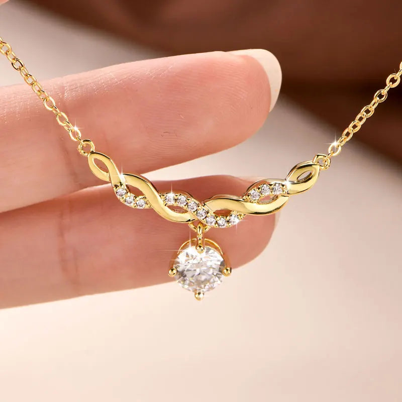 Éclat Solitaire Necklace