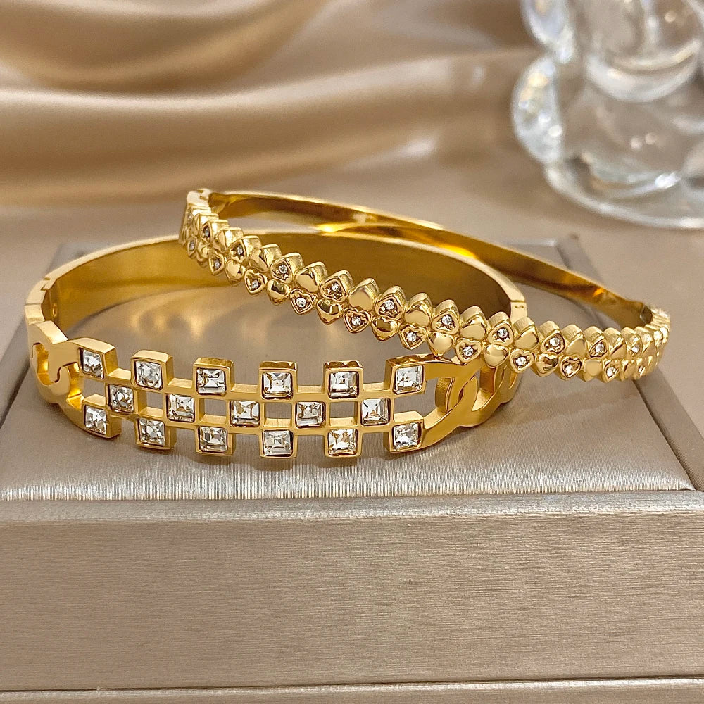 Aveline Bracelet Collection