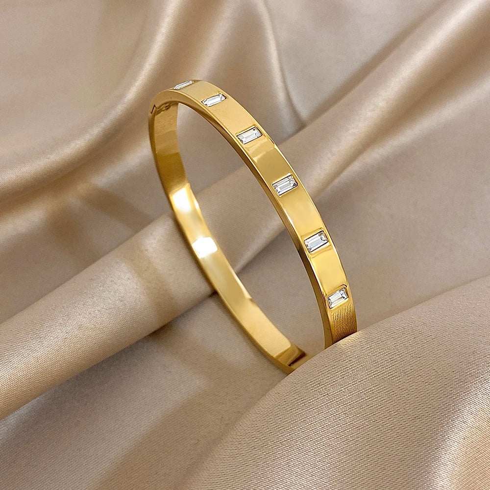 Aveline Bracelet Collection