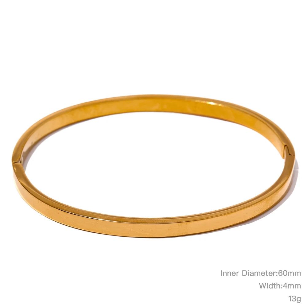 Vivienne Classic Cuff